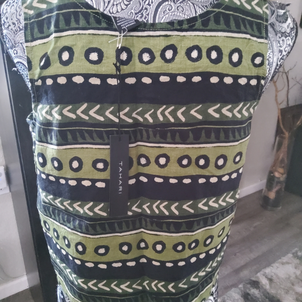 Tahari Women's Linen Tank Top - Picture 5 of 5